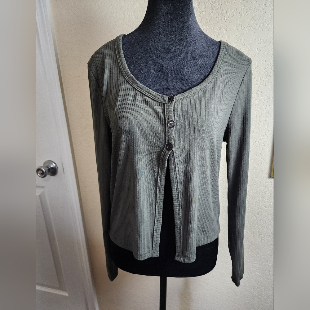 YMI Collections Women's Long Sleeve Shirt